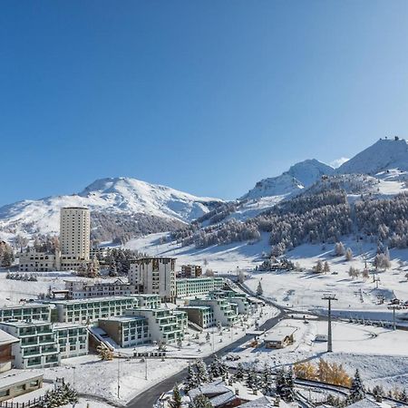 Hotel Gran Roc Sestriere Esterno foto