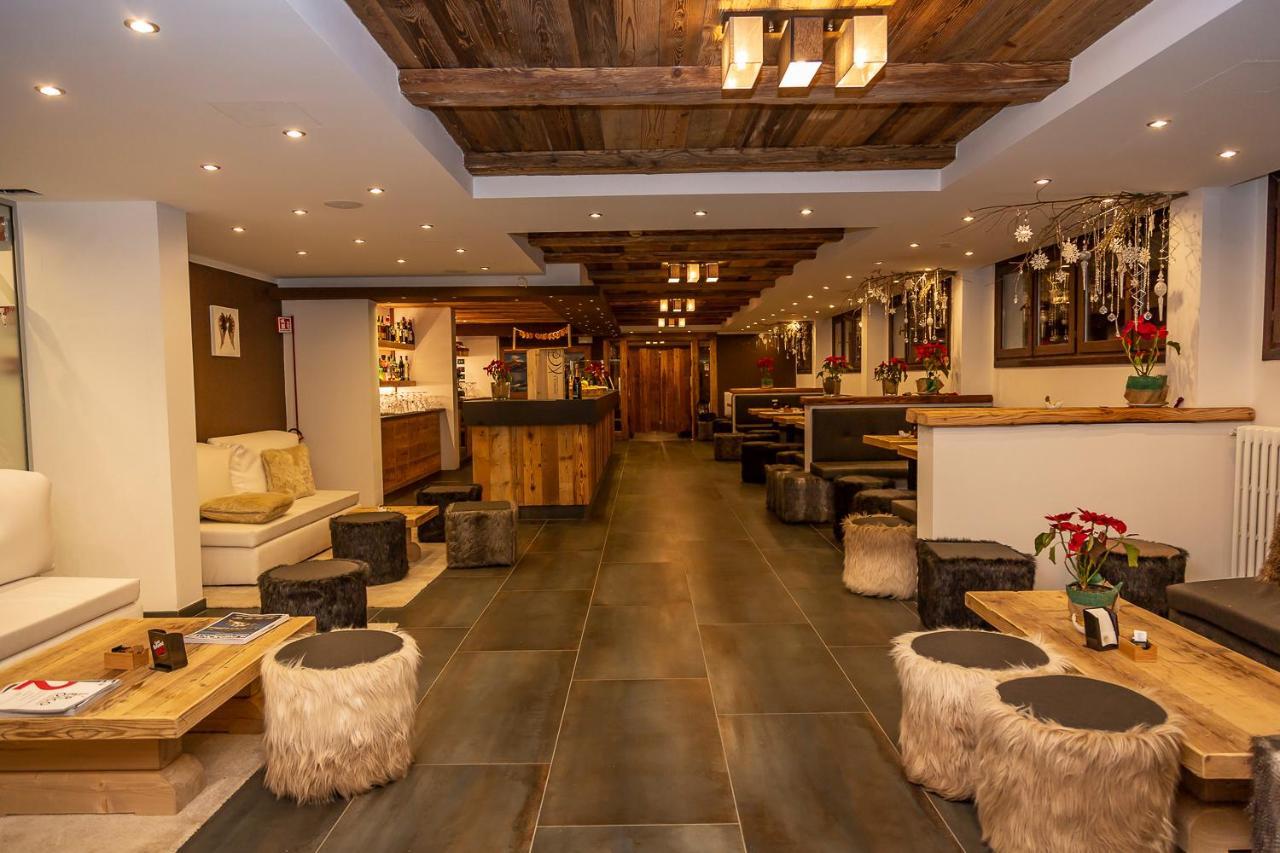 Hotel Gran Roc Sestriere Esterno foto